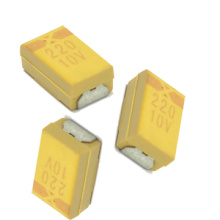 Capacitor de tântalo de 25V SMD (TMCT02)